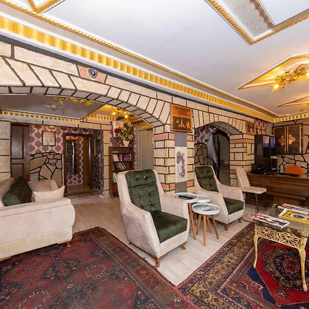 Отель Stone Old 3*