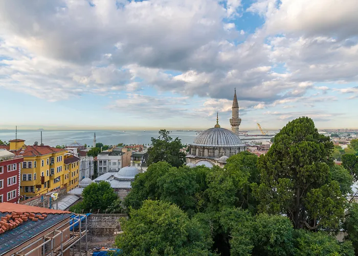 Stone Old Отель 3*